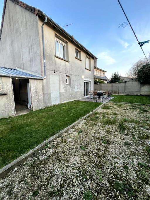 Equipe 1 A 8 Personnes Modulable Lire Villa *